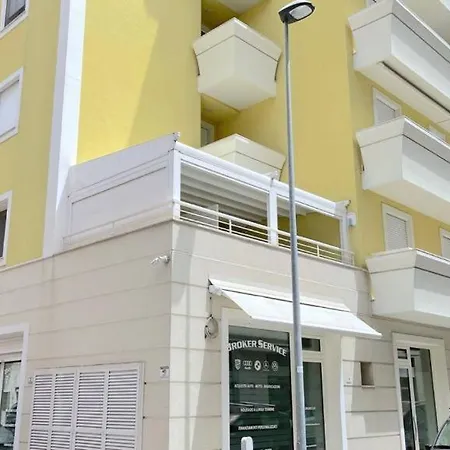 Apartamento Accogliente Trilocale Cavallotti Due Posti Auto